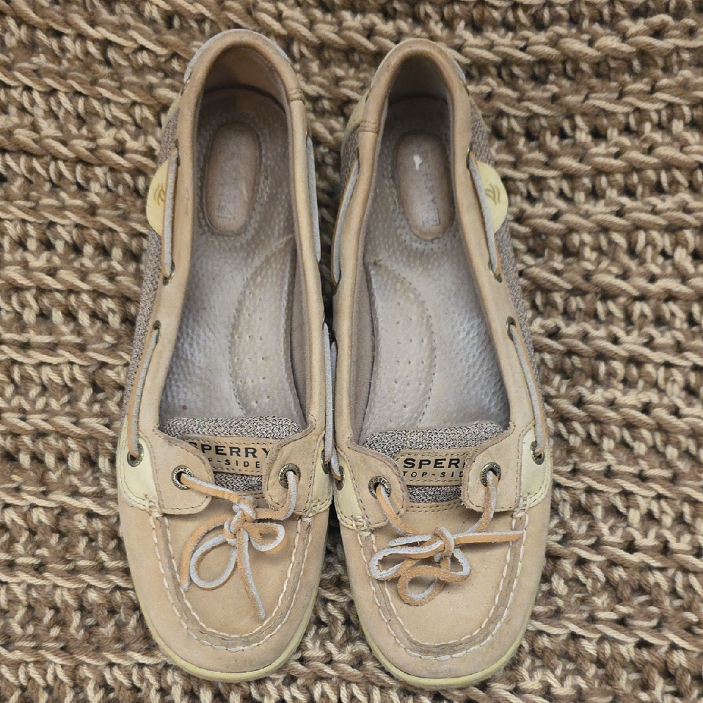 Sperry Women's Beige Moccasins